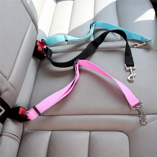 Ceinture de Sécurité Ajustable pour Animaux – Voyage en Voiture Sûr et Confortable