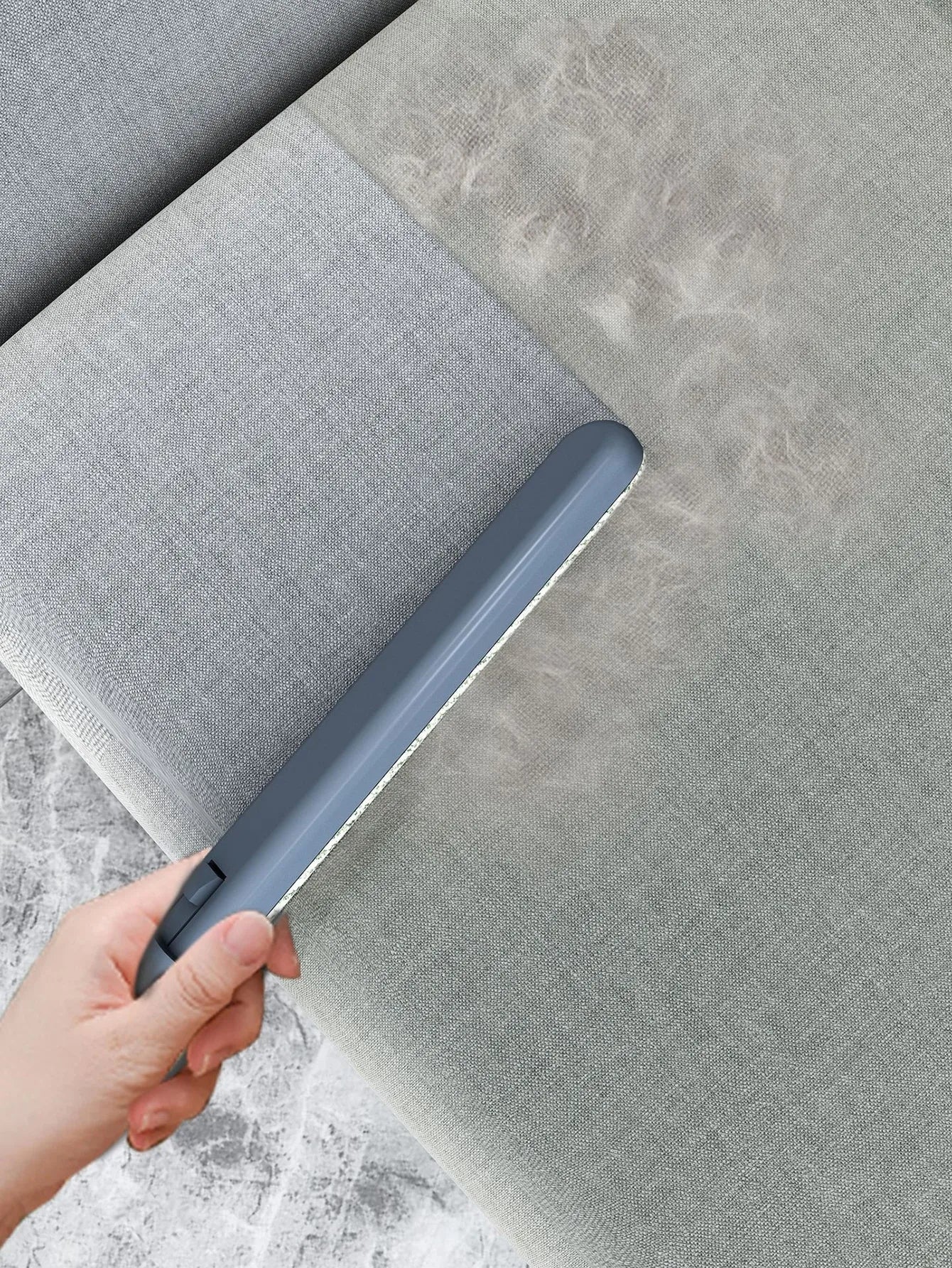 Brosse Anti-Poils Multifonction avec Long Manche – Maison Propre sans Effort